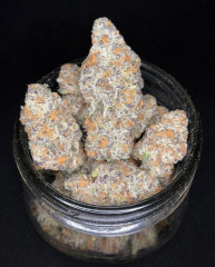 quality-cannabis-available-for-sale-big-1