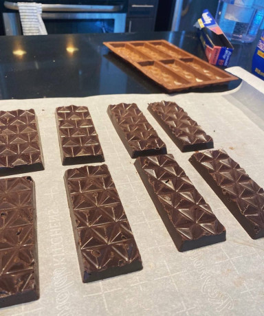 chocolate-bars-big-0